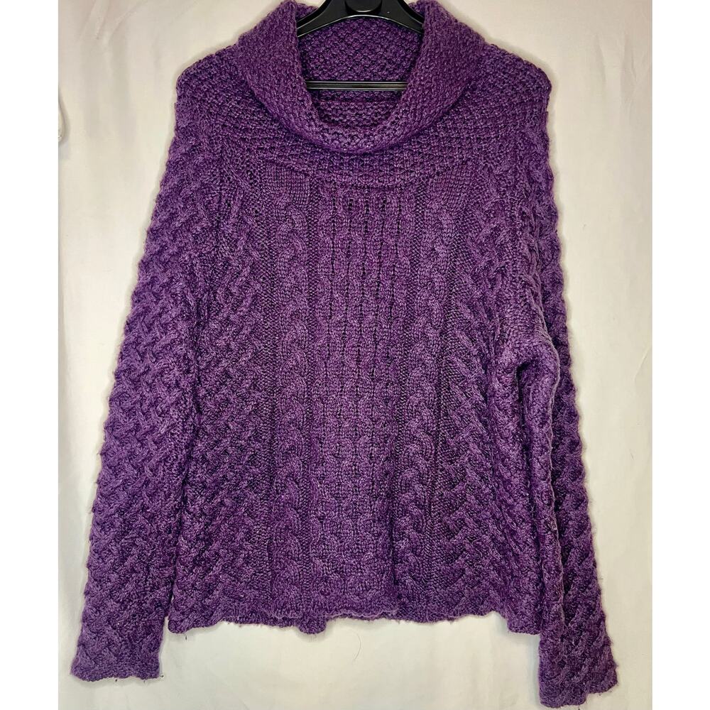 Victorias Secret Moda International Purple Cable Knit Sweater Sm. Wool Blend